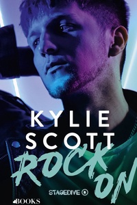 Stagedive 8 - Rock on