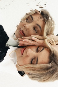 Dat Je Alles Ziet Wat Ik Liever Niet Laat Zien