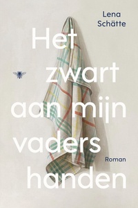 Het zwart aan mijn vaders handen