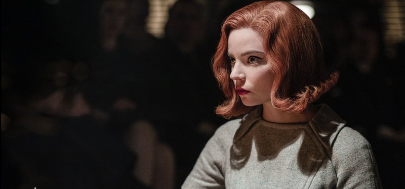 De 5 beste Netflix series uit 2020 om tijdens de kerstvakantie te bingen