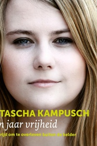 Tien jaar vrijheid: Mijn strijd om te overleven buiten de kelder