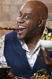 Ainsley Eats the Streets