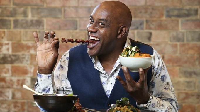 Ainsley Eats the Streets