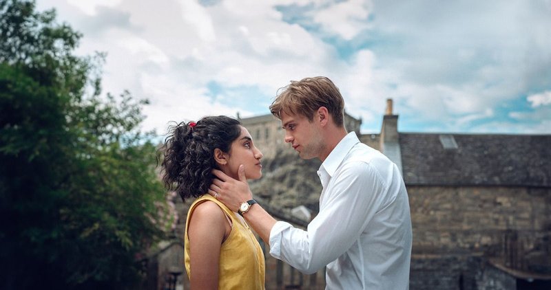 Emma en Dexter: Twee Levens Verweven in One Day op Netflix