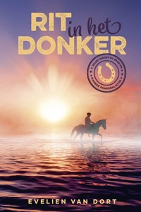 Manege Paardenliefde 4 - Rit in het donker