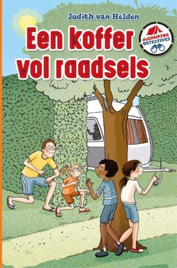 De Camping Detectives 1 - Een koffer vol raadsels