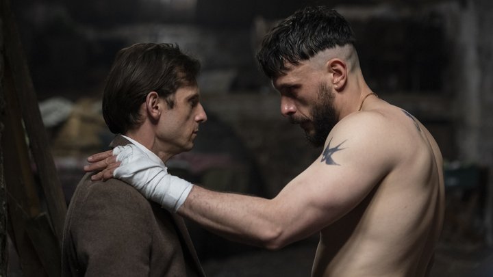 Bloedstollende trailer: Waarom ontspoort een bruiloft volledig in de nieuwe HBO-serie ‘Half Man’