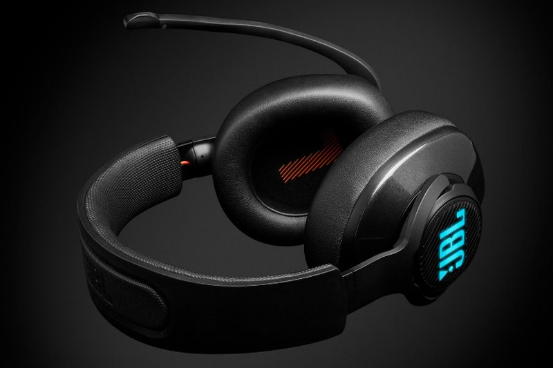 Win een JBL Quantum 400-headset ter waarde van 99,99 euro