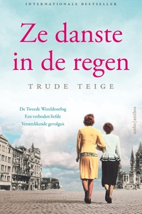 Ze danste in de regen