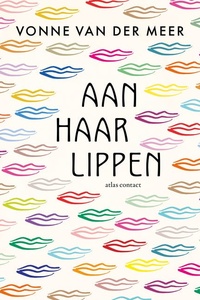Aan haar lippen