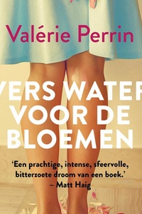 Vers water voor de bloemen