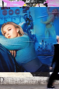 Poster Girl (Summer Edition)