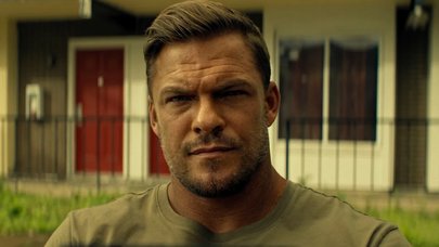 Komt er een seizoen 5 van Reacher? Prime Video verlengt hitserie nog voor seizoen 4 verschijnt