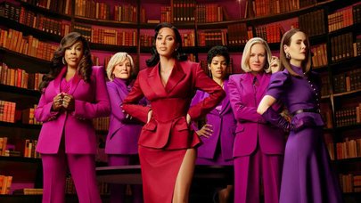 Waar kun je All's Fair kijken en wat voor serie is het?