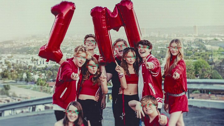 Het verhaal achter Bad Influence: The Dark Side of Kidfluencers de duistere waarheid achter het leven van jonge influencers