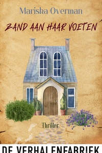 Zand aan haar voeten