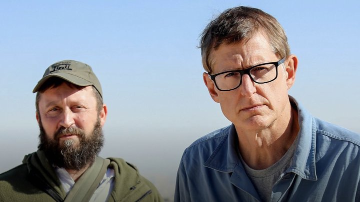 Zo kijk je The Settlers, de nieuwe Louis Theroux-documentaire, vanuit Nederland