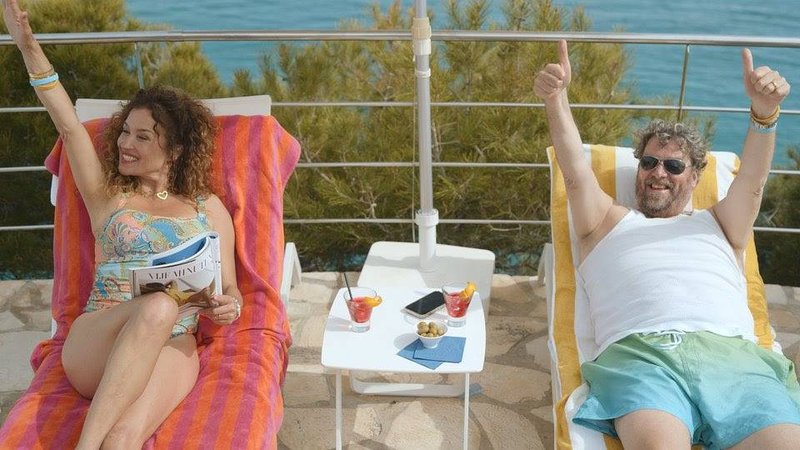 SkyShowtime lanceert All In: met Katja Schuurman en Diederik Ebbinge