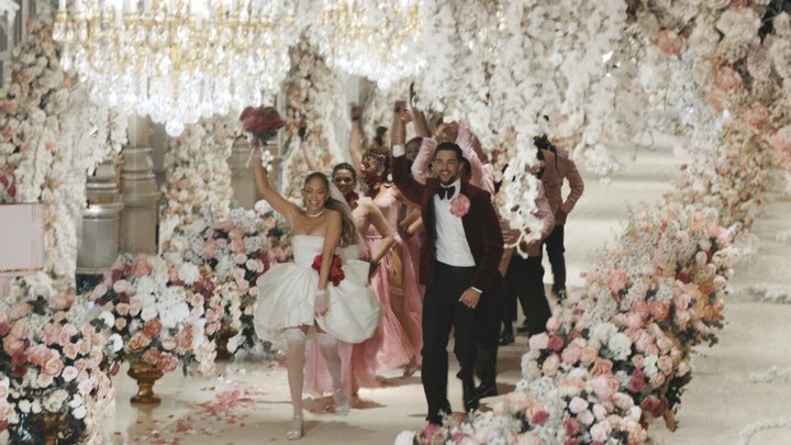 Jennifer Lopez zoals je haar nooit eerder zag in 'This Is Me...Now' op Prime Video