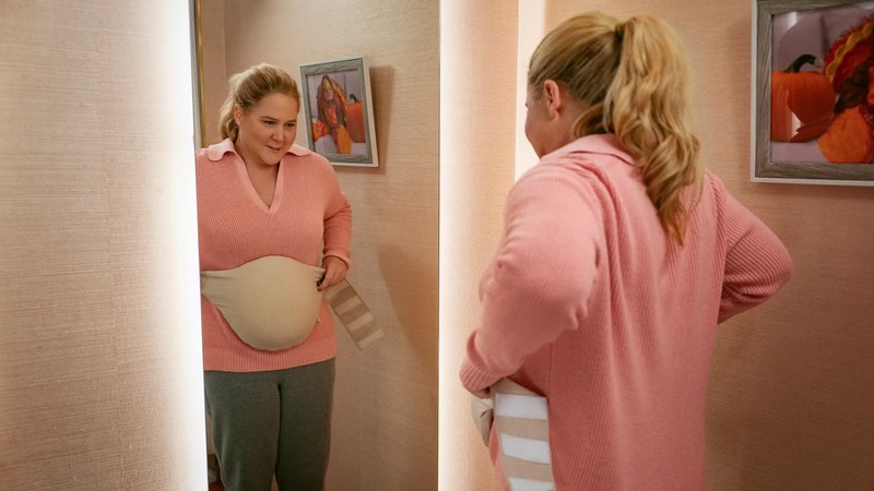 Kinda Pregnant, Amy Schumer’s nieuwe film op Netflix, schiet naar nummer één