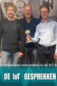 Ontwikkelaars met voeten in de IoT-klei