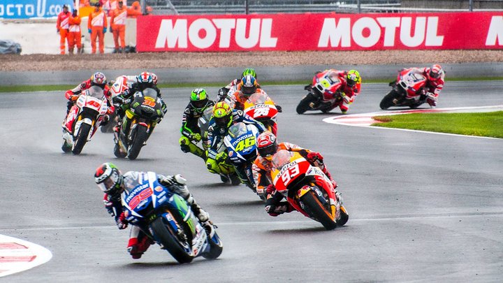 MotoGP Groot-Brittannië 2025 gratis kijken in Nederland, zo doe je dat