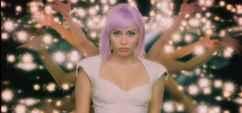 Black Mirror: Seizoen 5 titels en Trailers Elke Aflevering Onthuld